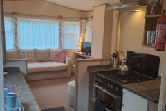 Larch-4-kitchen-2